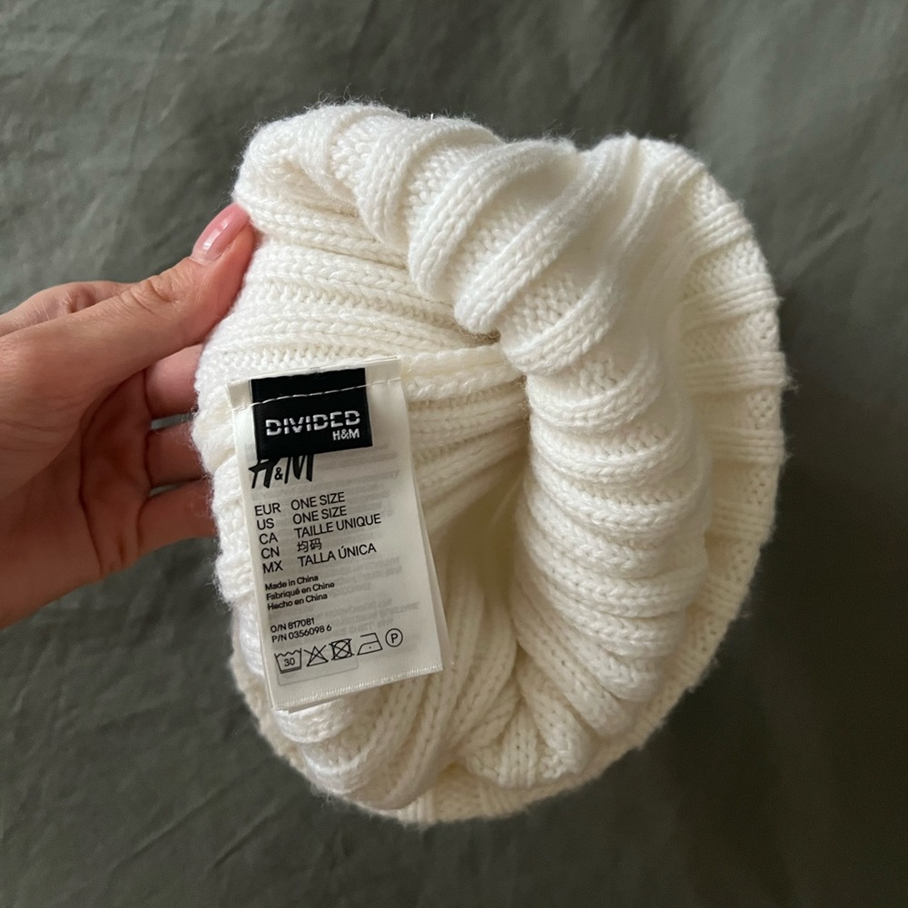 H&M hat - Picture 2 of 3